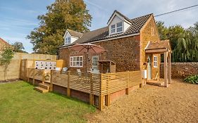 No33 Woodlands Boutique Cottage